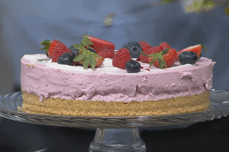 Summer Berry Cheesecake